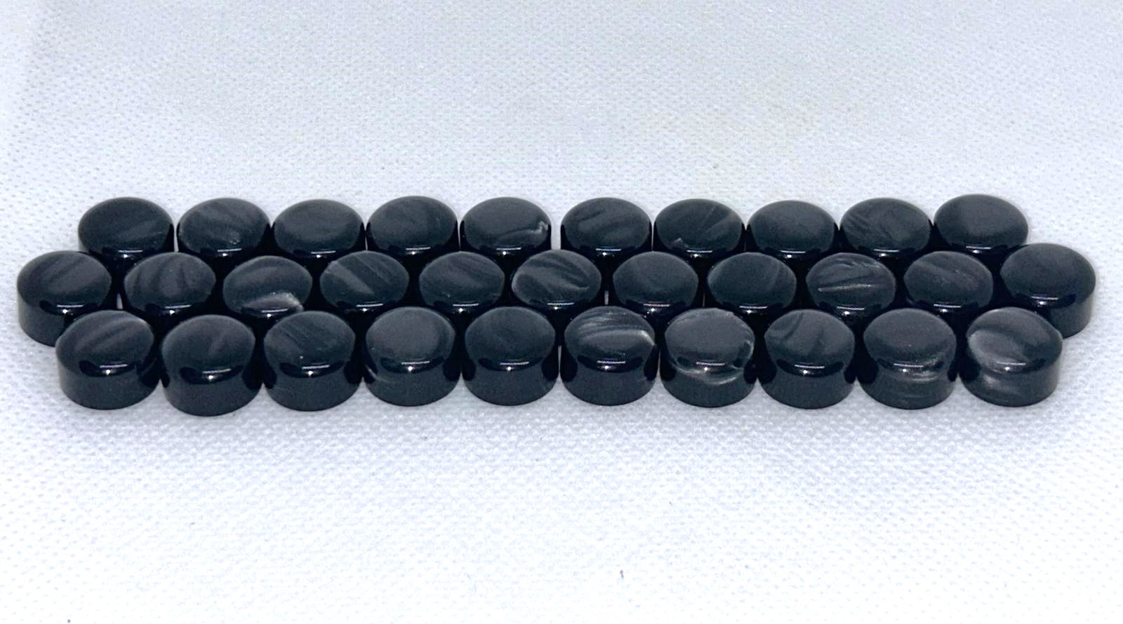 Accordion Buttons Black Pearl (no screw)